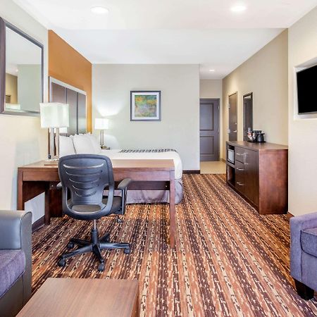 Hotel La Quinta By Wyndham Gonzales Tx Extérieur photo